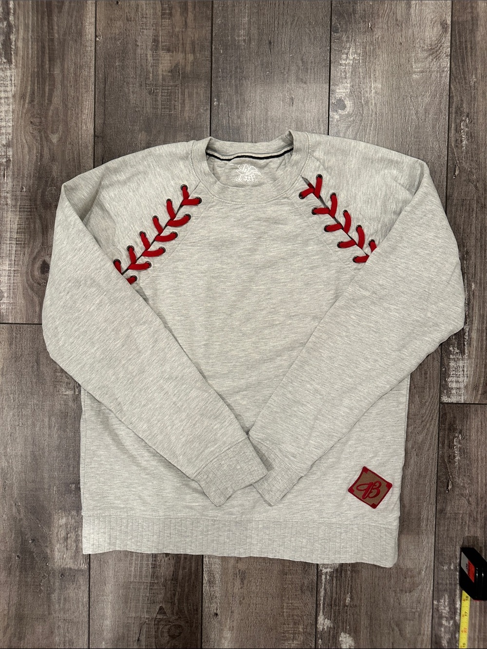 Men's Light Gray Crewneck Sweatshirt with Red Lace-Detail